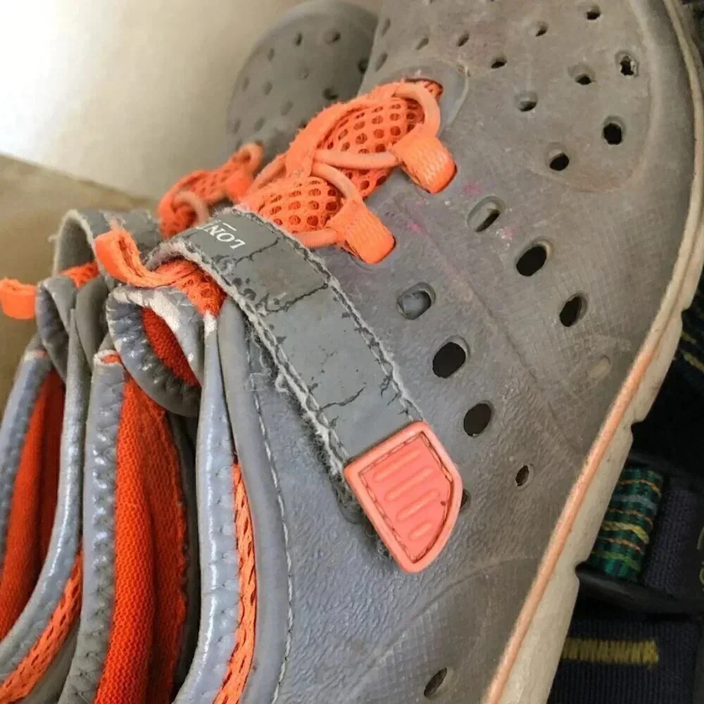 London Fog Gray Orange Plastic Shoe